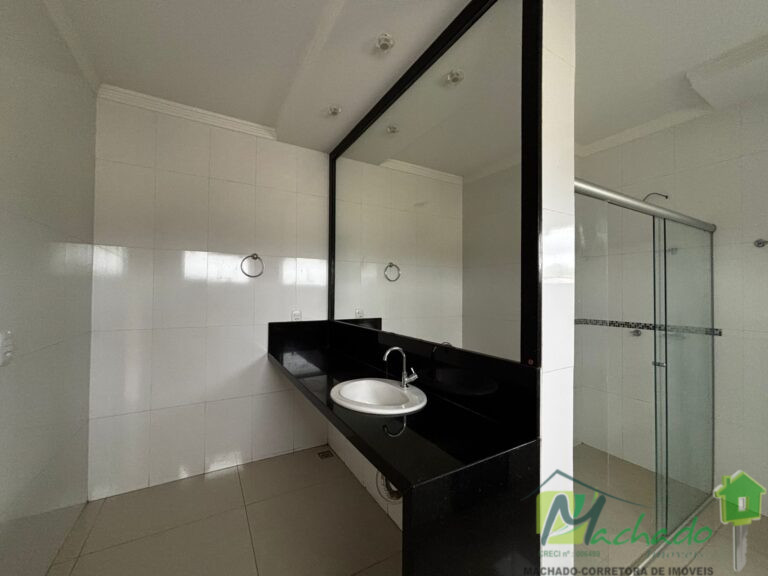 WhatsApp Image 2025-10-29 at 13.44.35